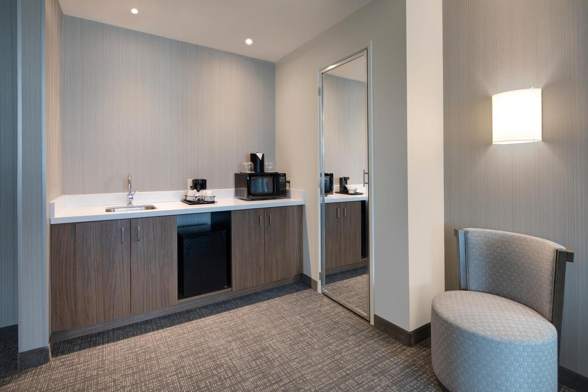 Courtyard By Marriott Atlanta Vinings/Galleria Smyrna Eksteriør billede