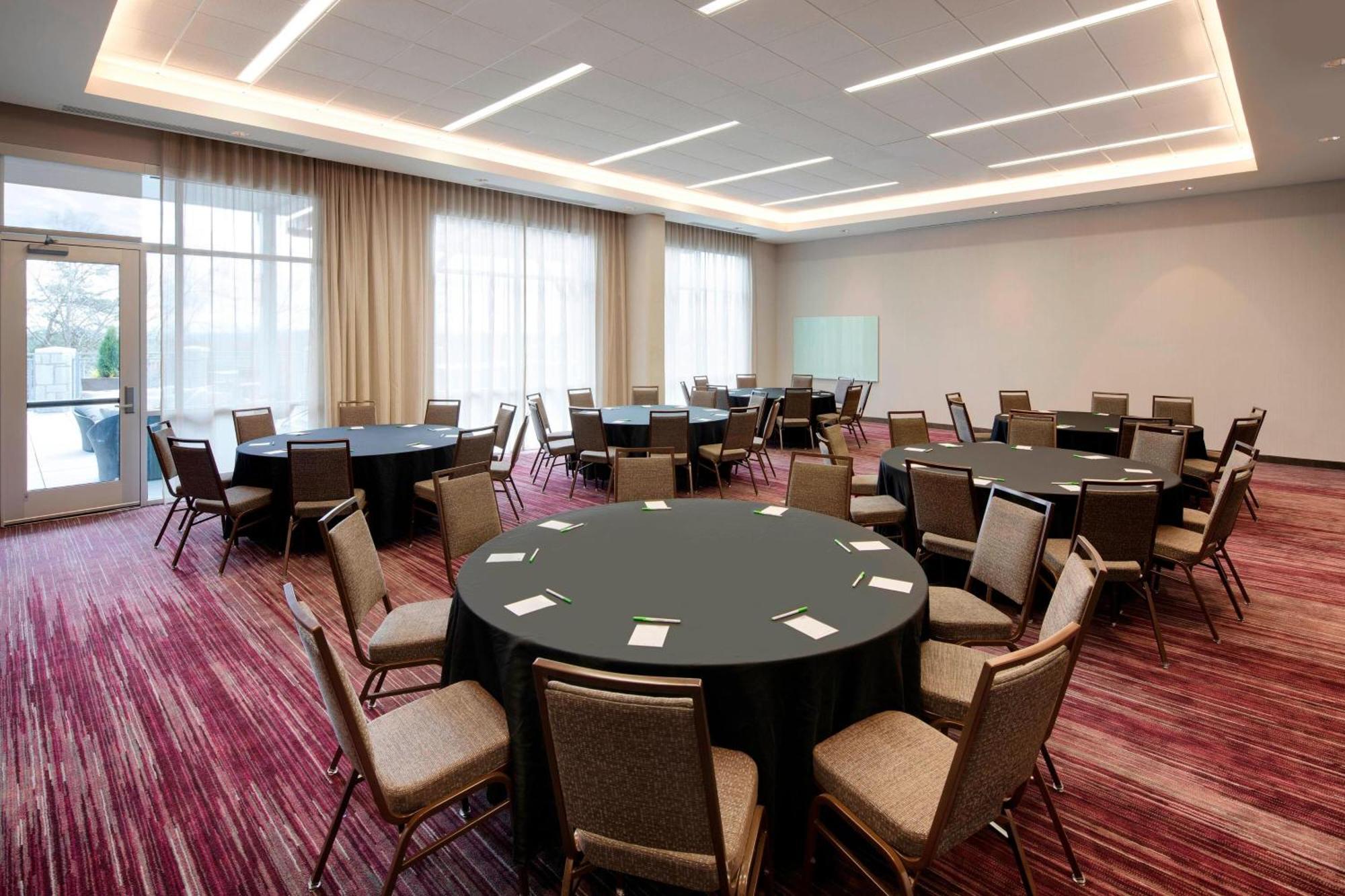 Courtyard By Marriott Atlanta Vinings/Galleria Smyrna Eksteriør billede