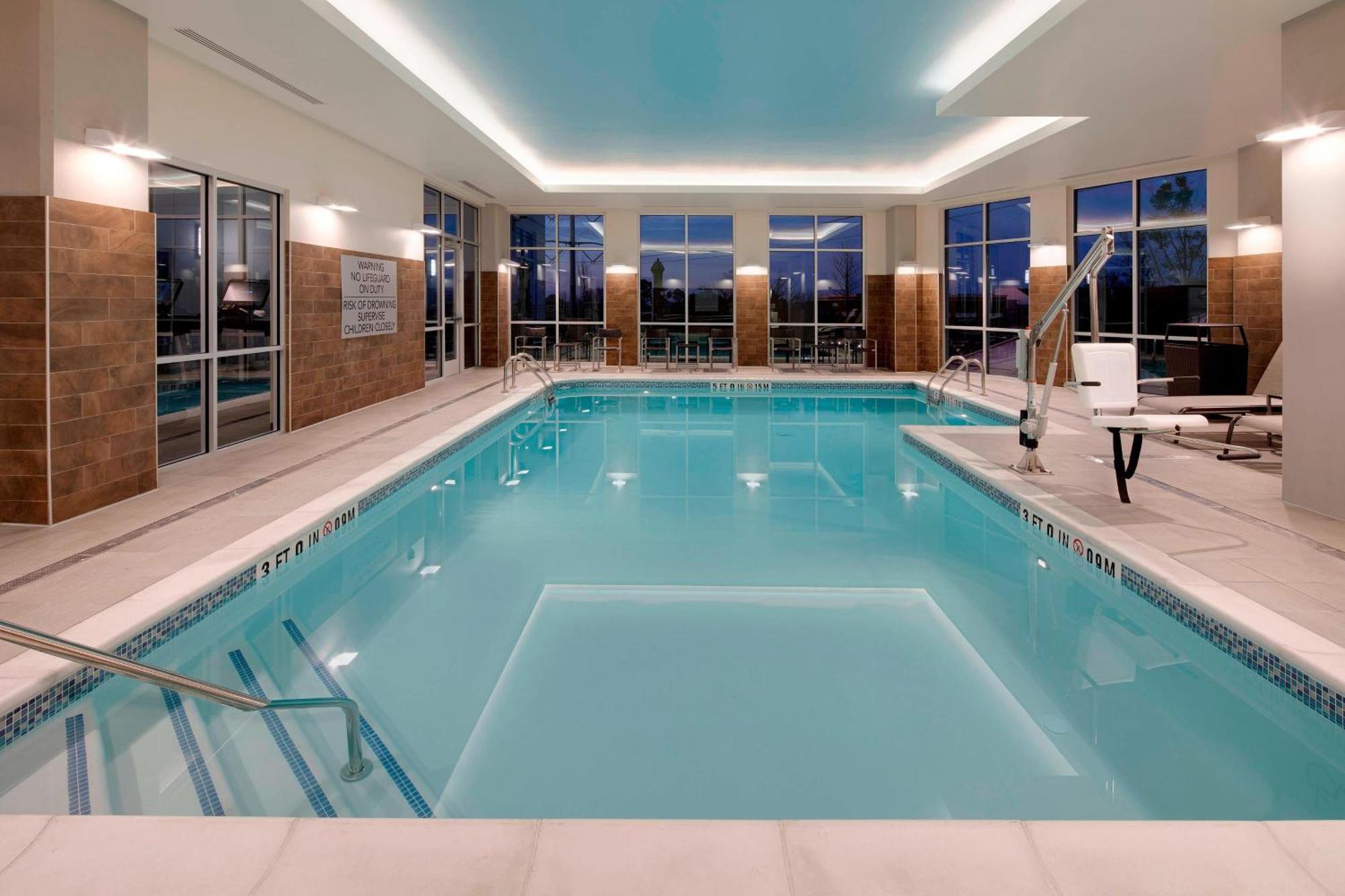 Courtyard By Marriott Atlanta Vinings/Galleria Smyrna Eksteriør billede